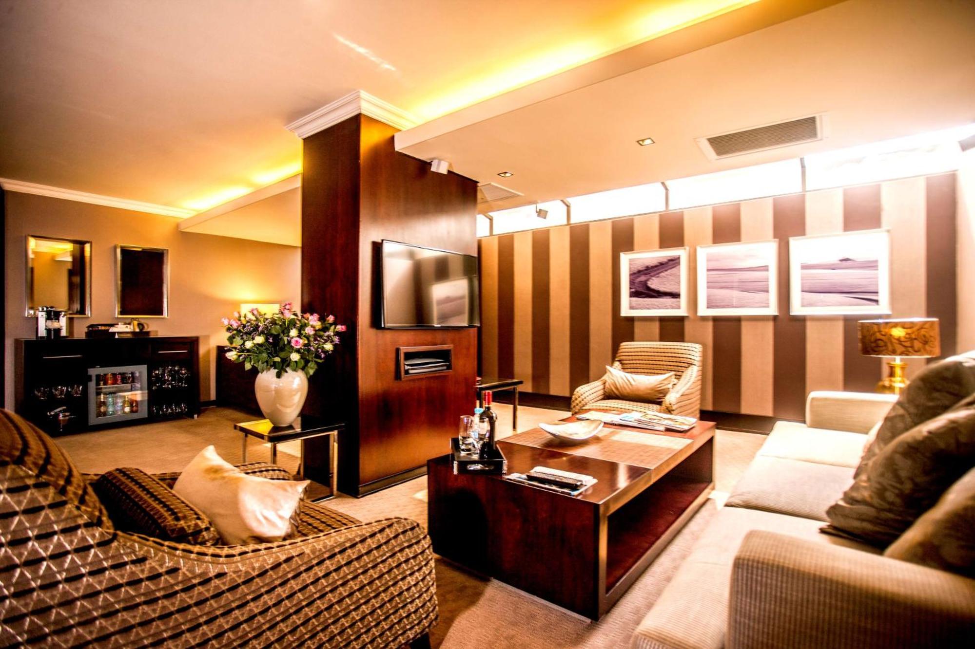 Southern Sun พริทอเรีย ภายนอก รูปภาพ